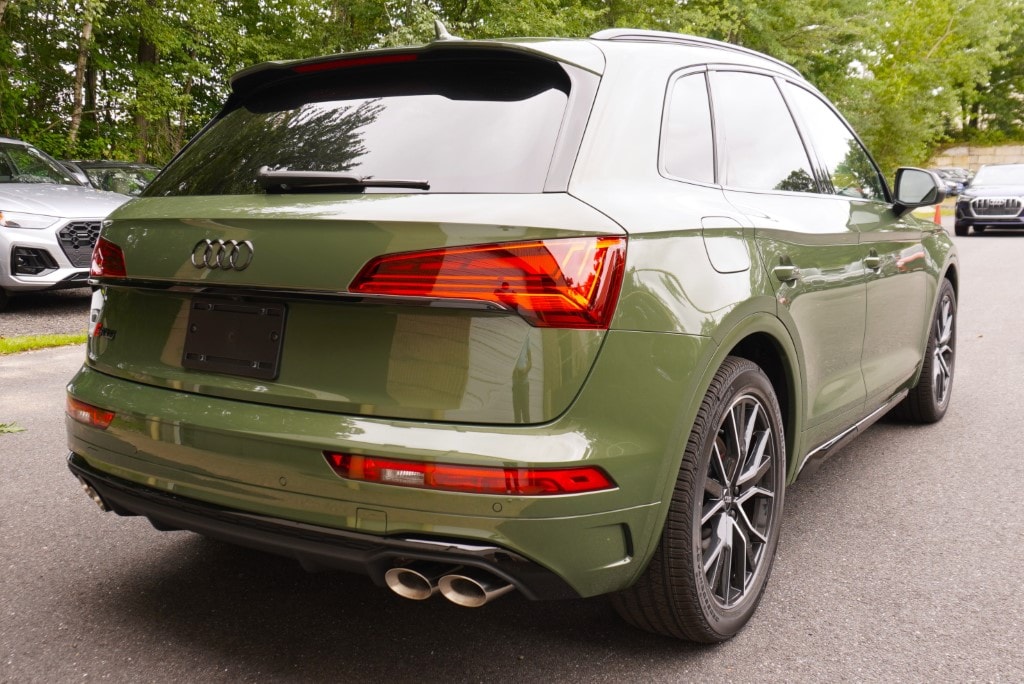 new 2025 Audi SQ5 car, priced at $72,870