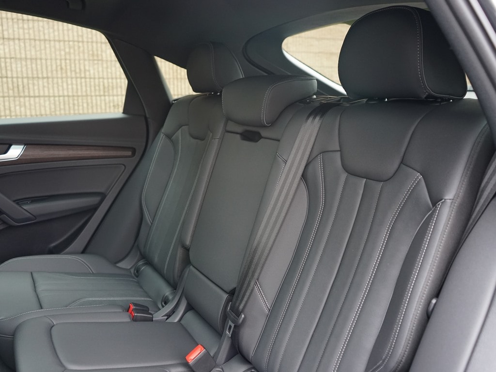 new 2025 Audi Q5 Sportback car, priced at $59,625