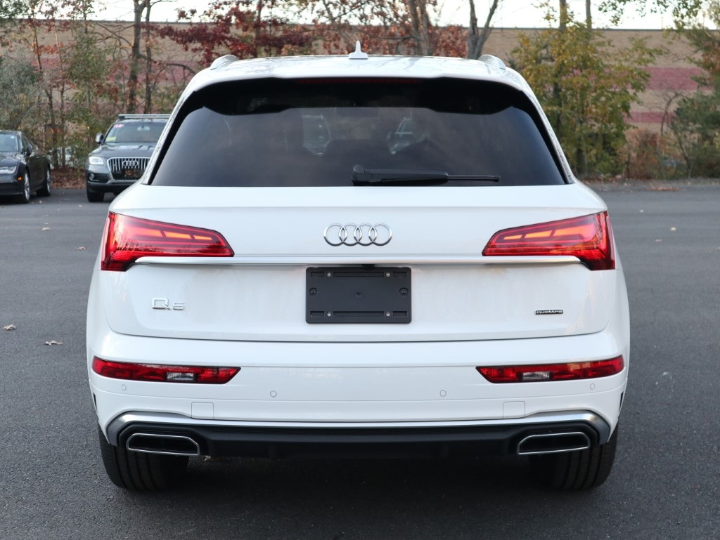 new 2025 Audi Q5 e car, priced at $66,035