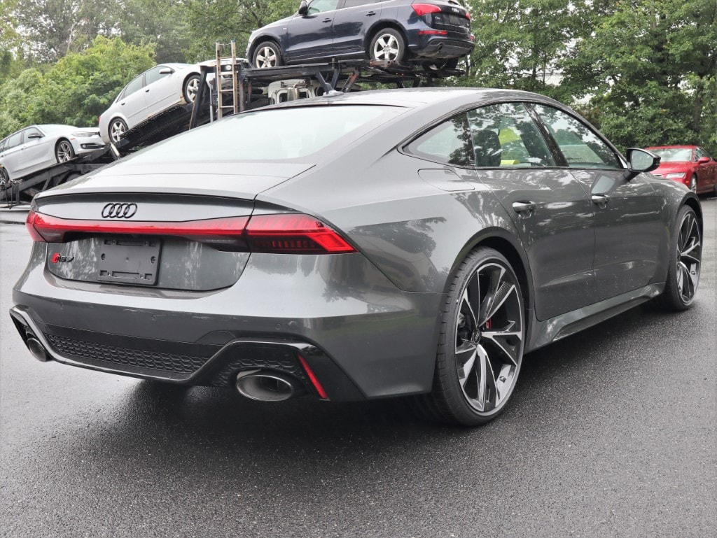 new 2025 Audi RS 7 car