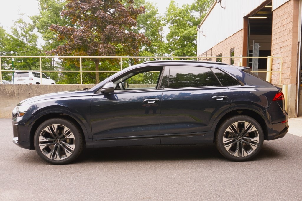 new 2025 Audi Q8 car, priced at $86,895