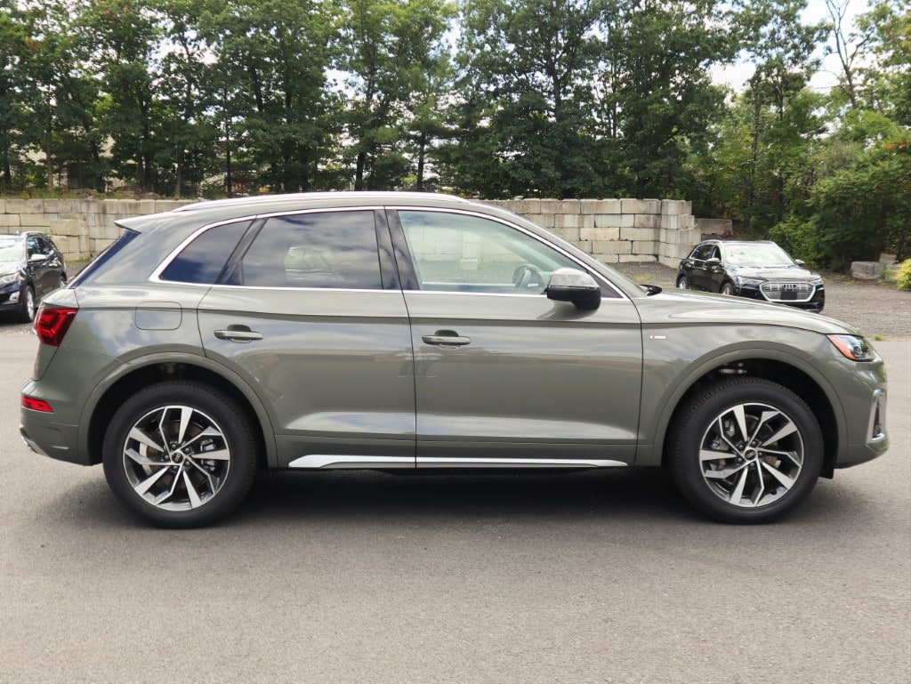 new 2025 Audi Q5 car, priced at $57,550