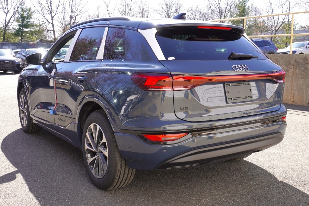 new 2025 Audi Q6 e-tron car, priced at $76,750