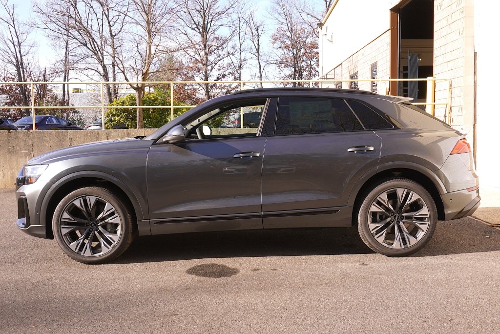 new 2025 Audi Q8 car, priced at $85,215