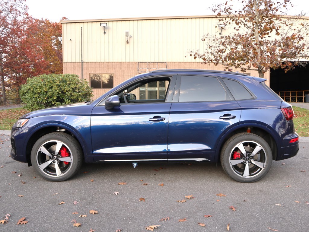 new 2024 Audi Q5 car, priced at $58,090