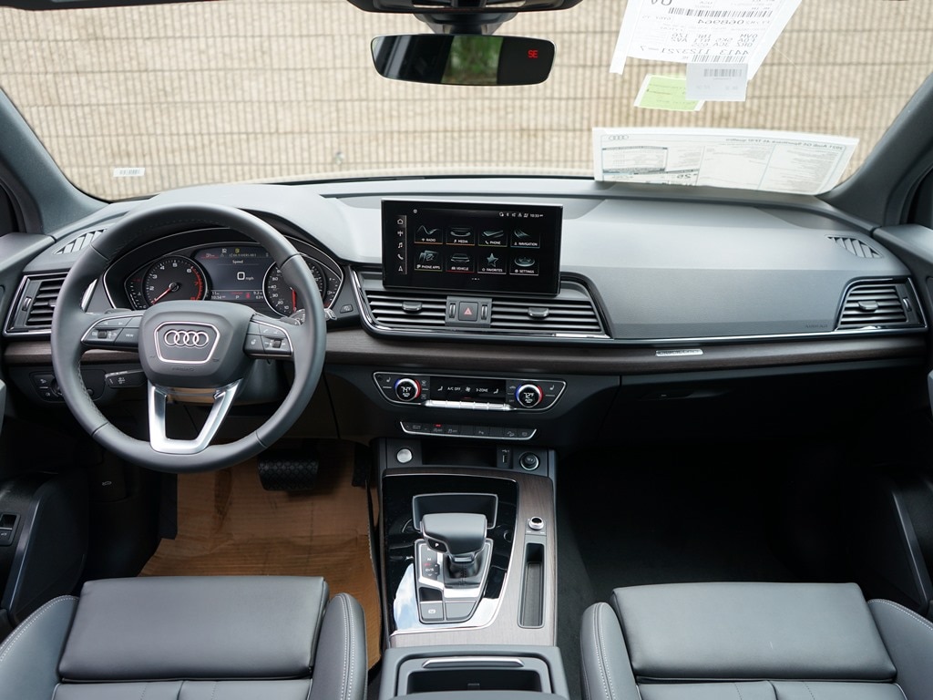new 2025 Audi Q5 Sportback car, priced at $59,625