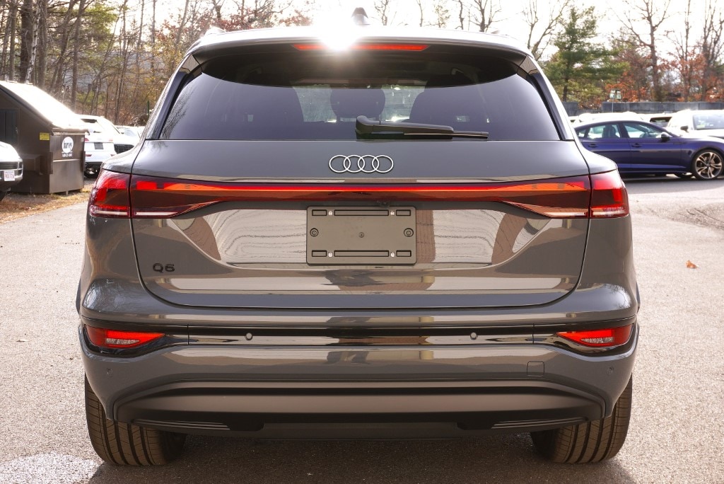 new 2025 Audi Q6 e-tron car, priced at $75,245