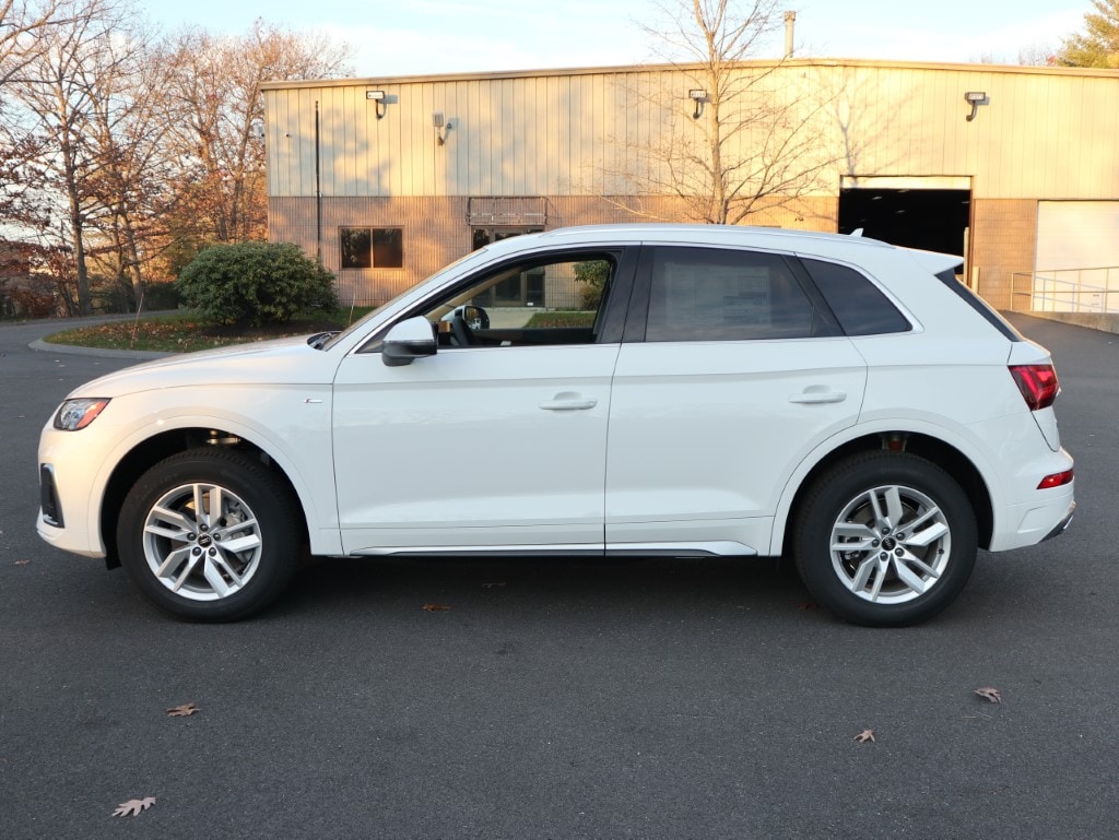 new 2025 Audi Q5 e car, priced at $66,035