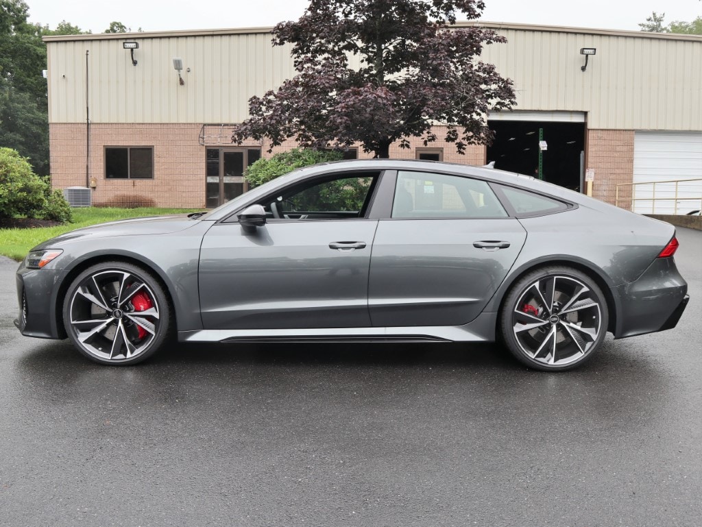 new 2025 Audi RS 7 car