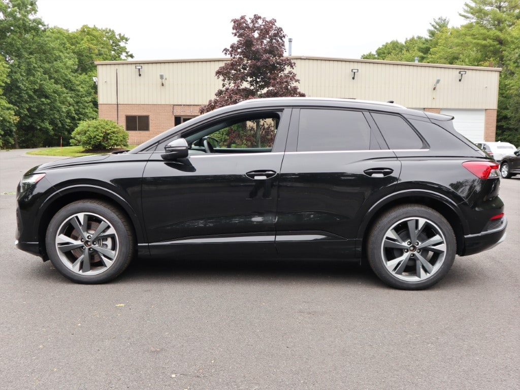 new 2025 Audi Q4 e-tron car, priced at $59,625