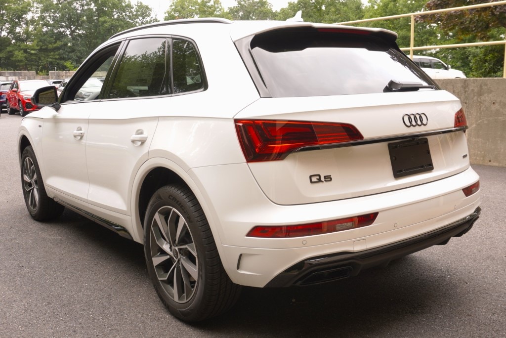 new 2025 Audi Q5 e car, priced at $66,150