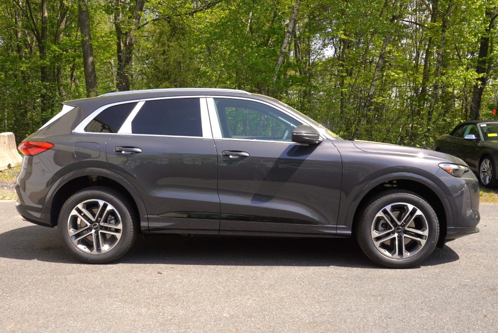 new 2025 Audi All-new Q5 car, priced at $63,925
