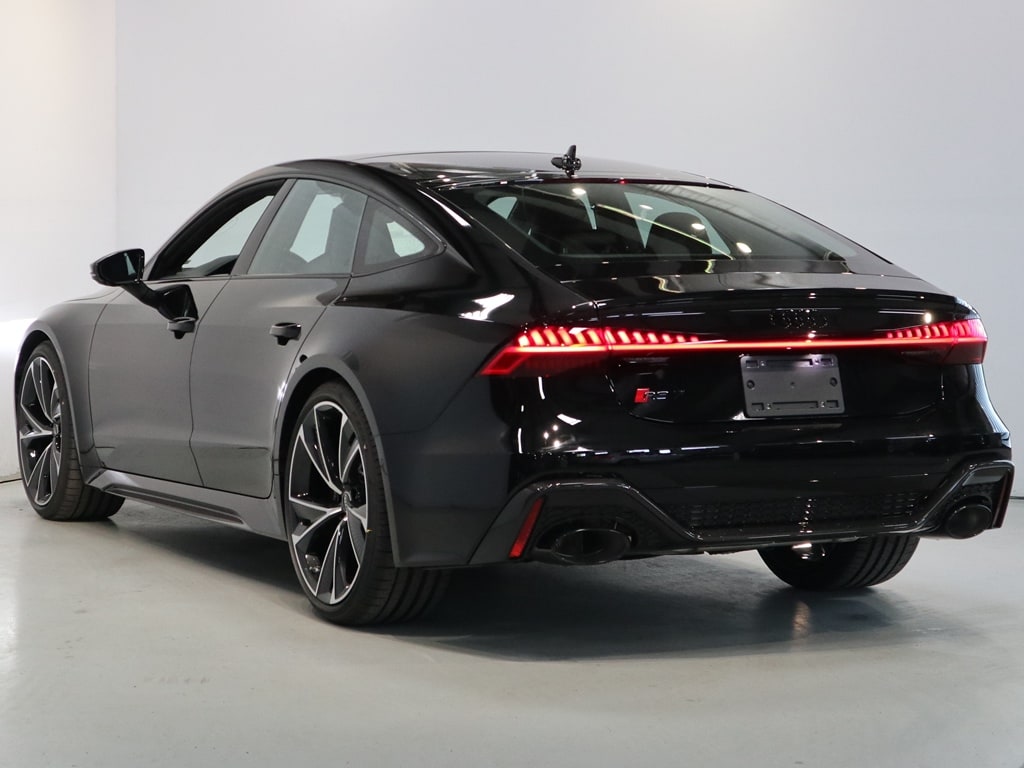 new 2025 Audi RS 7 car, priced at $147,165