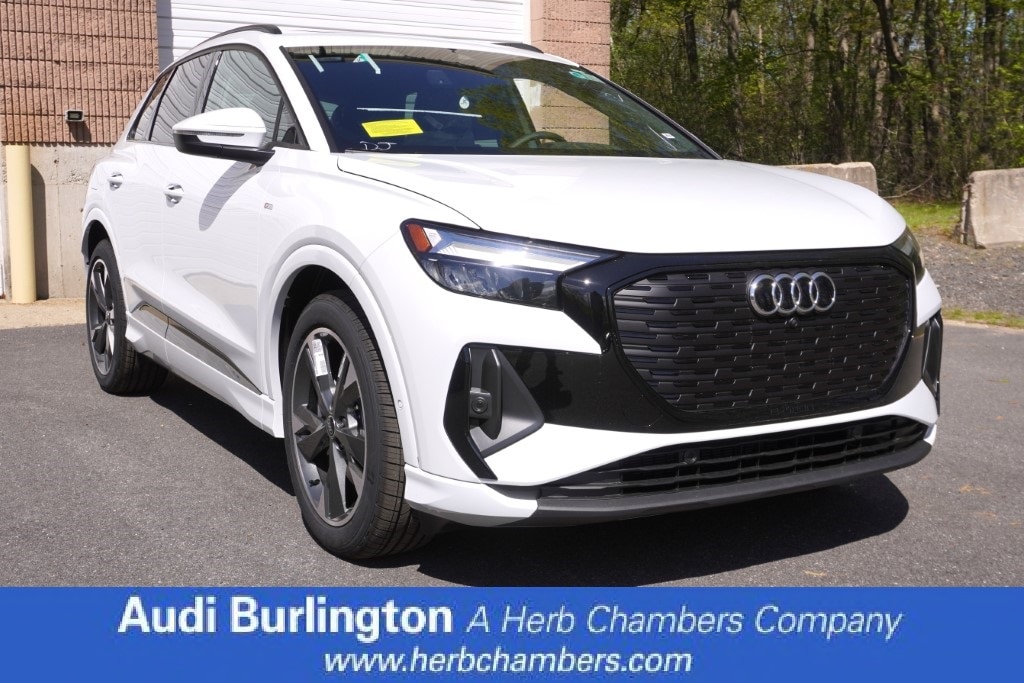 new 2025 Audi Q4 e-tron car