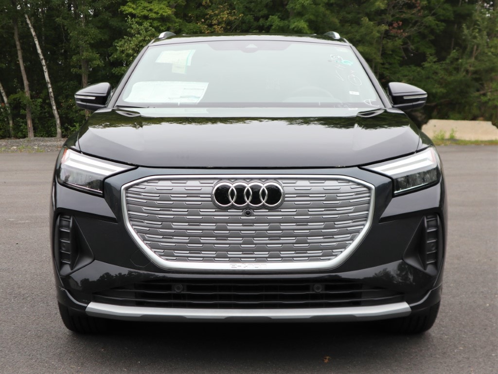 new 2025 Audi Q4 e-tron car, priced at $59,625