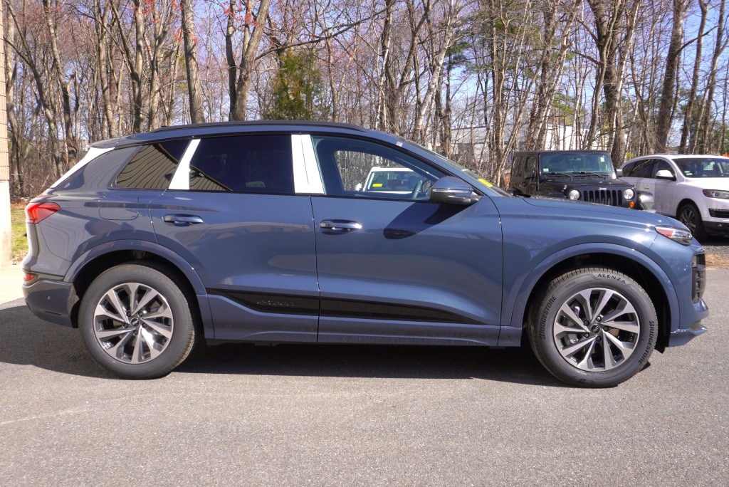 new 2025 Audi Q6 e-tron car, priced at $76,750