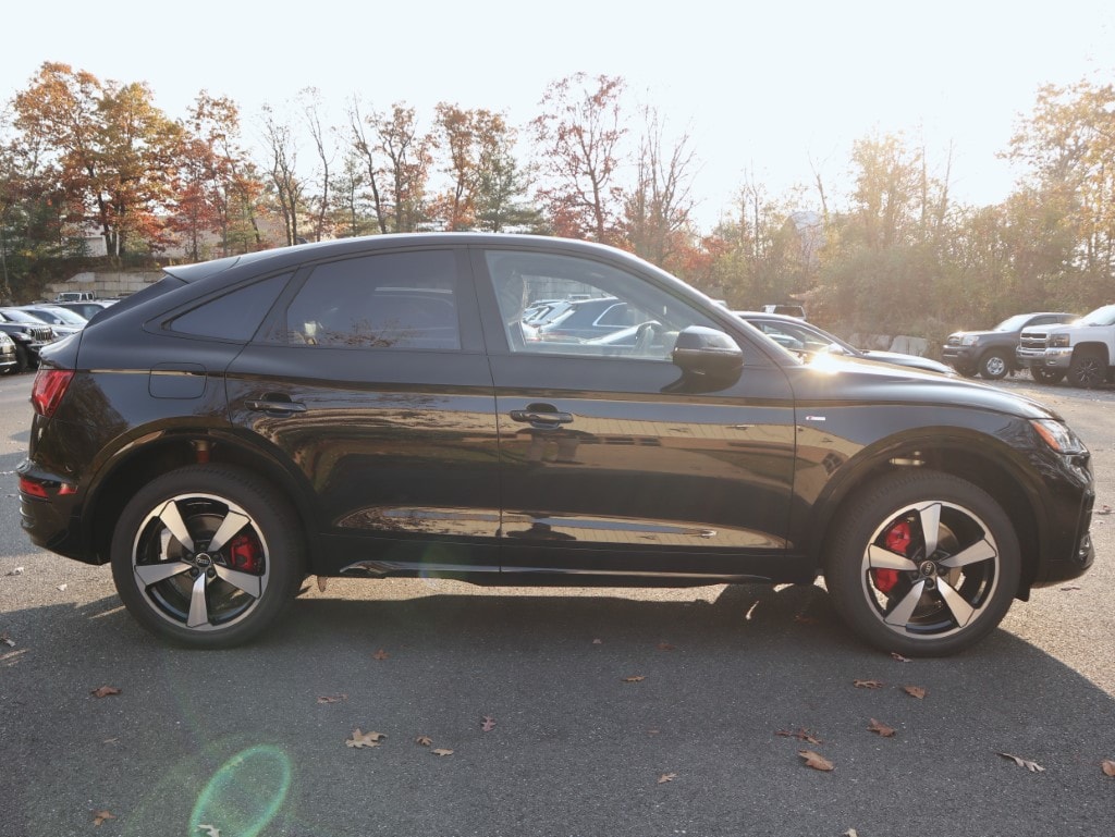 new 2025 Audi Q5 Sportback car, priced at $62,030