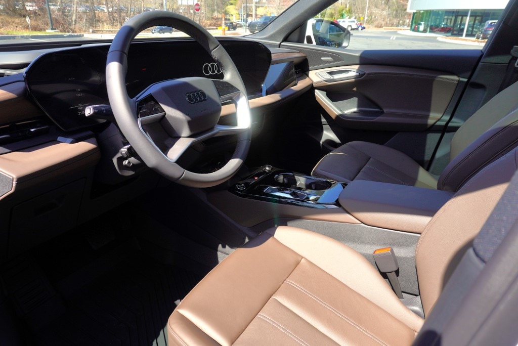 new 2025 Audi Q6 e-tron car, priced at $75,450