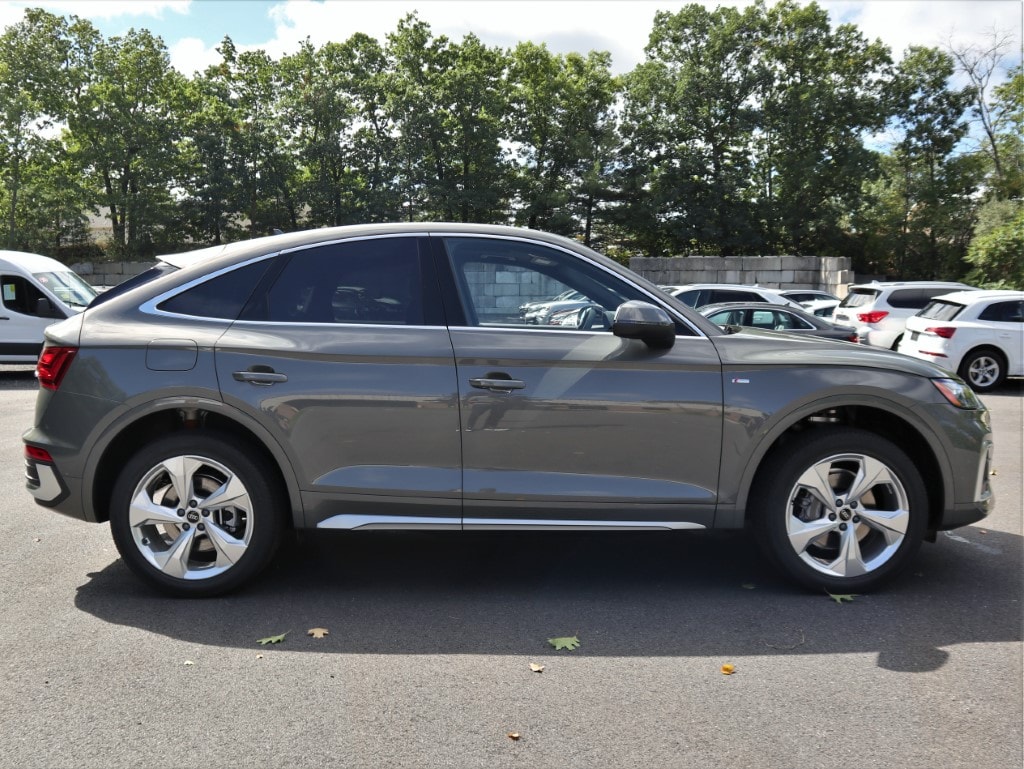 new 2025 Audi Q5 Sportback car, priced at $59,950