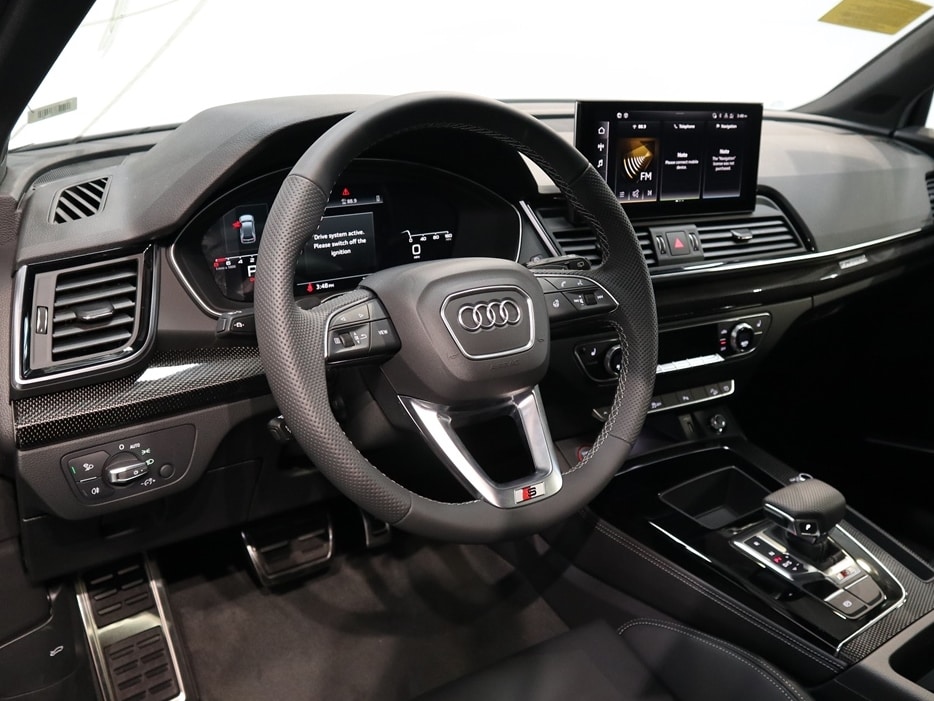 new 2025 Audi SQ5 car, priced at $72,870