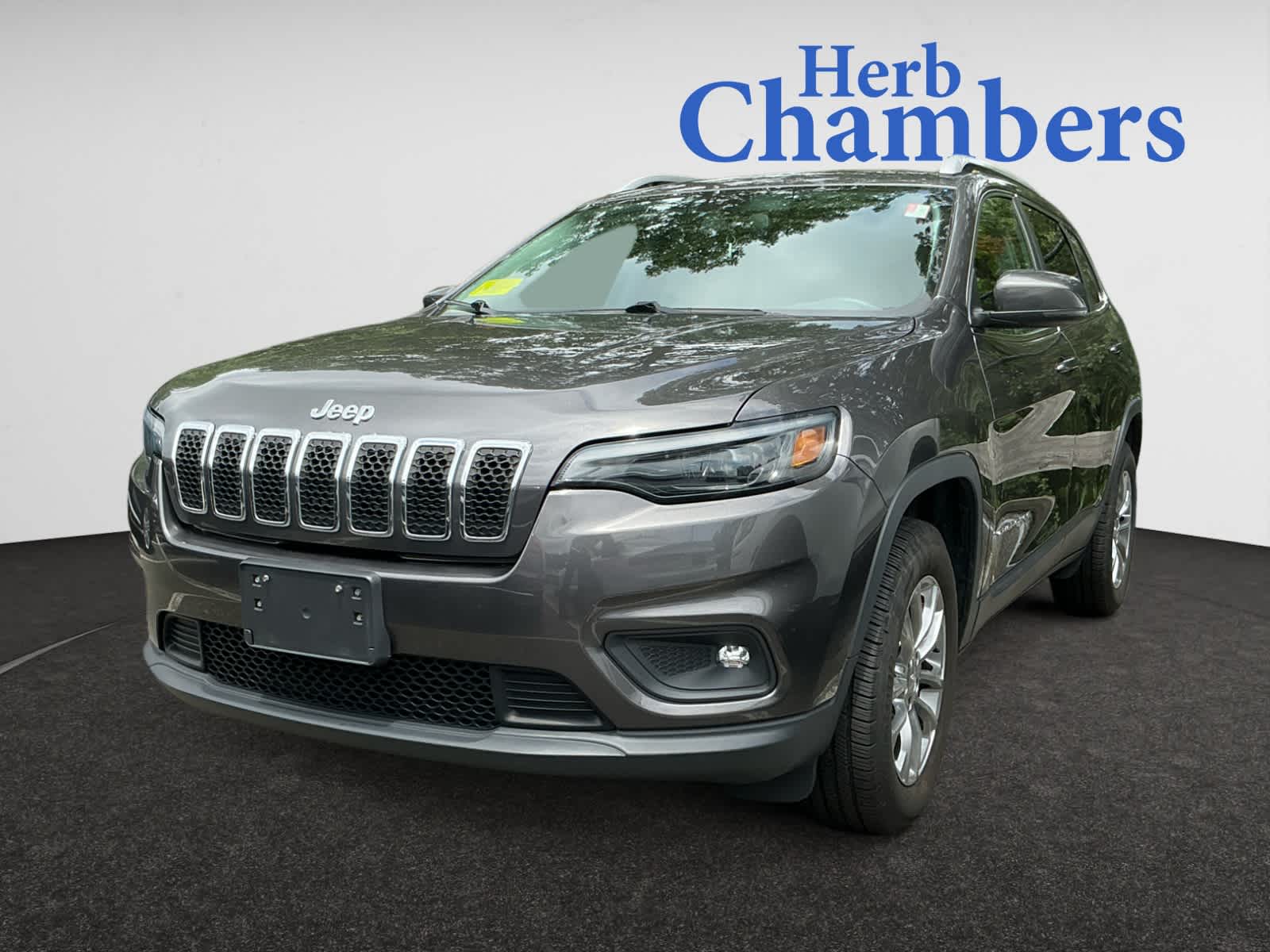 used 2019 Jeep Cherokee car, priced at $15,998