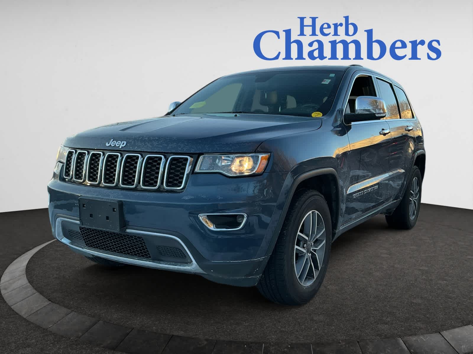 used 2021 Jeep Grand Cherokee car, priced at $24,998