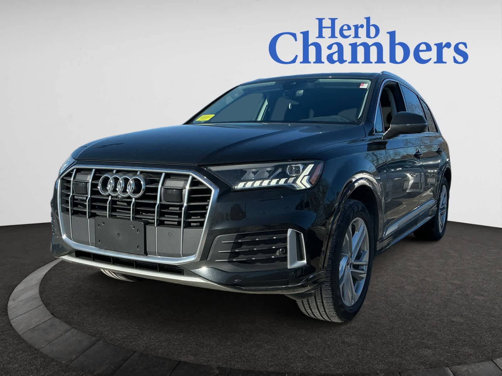 used 2024 Audi Q7 car, priced at $52,698