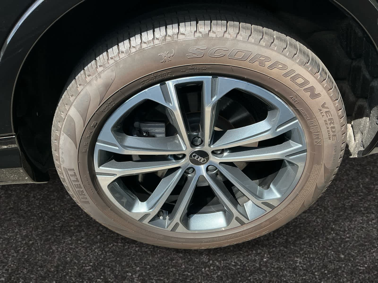 used 2025 Audi Q7 car, priced at $56,998