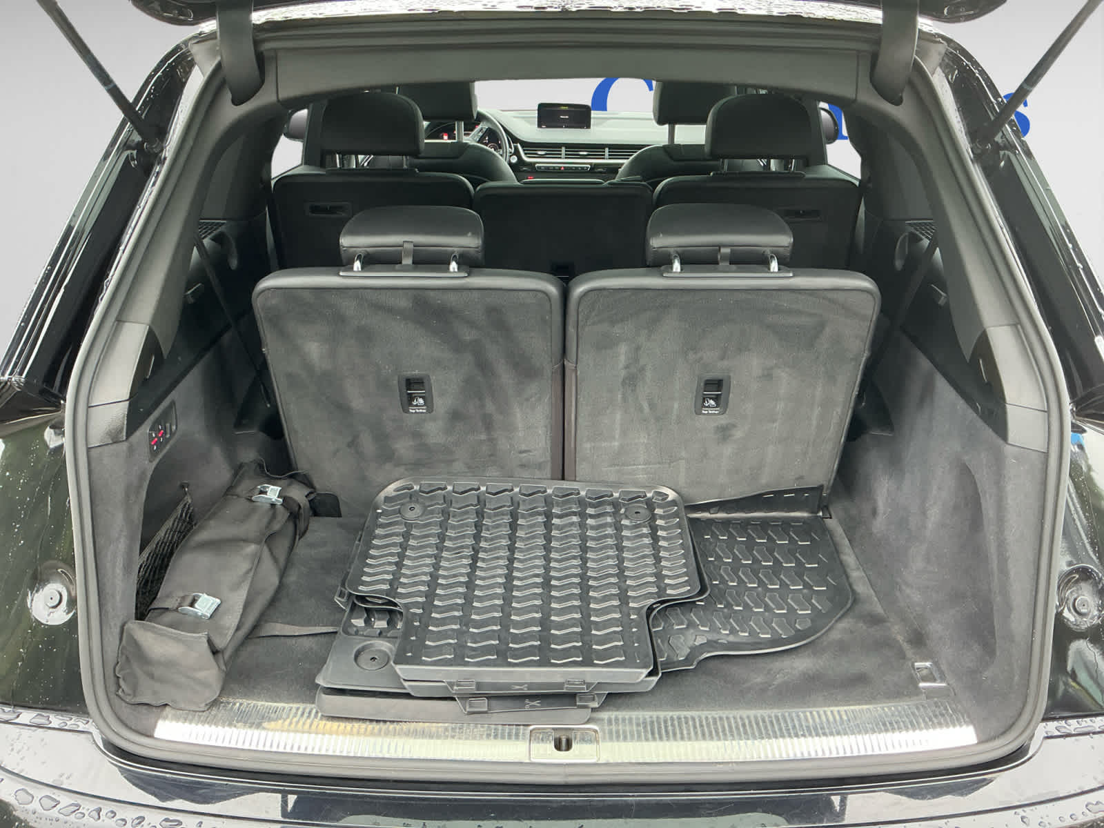 used 2019 Audi Q7 car, priced at $24,998
