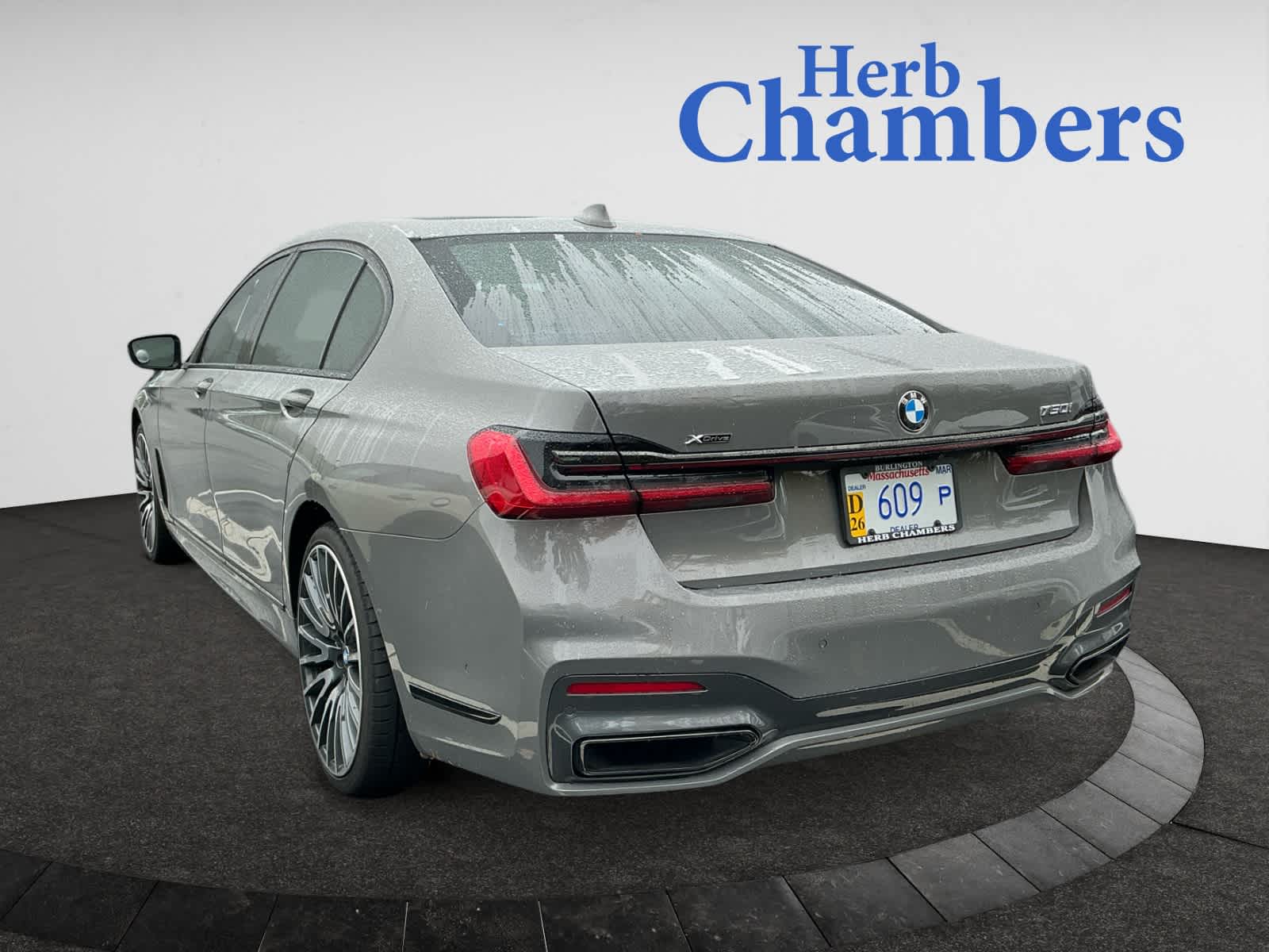 used 2021 BMW 750i car, priced at $39,999