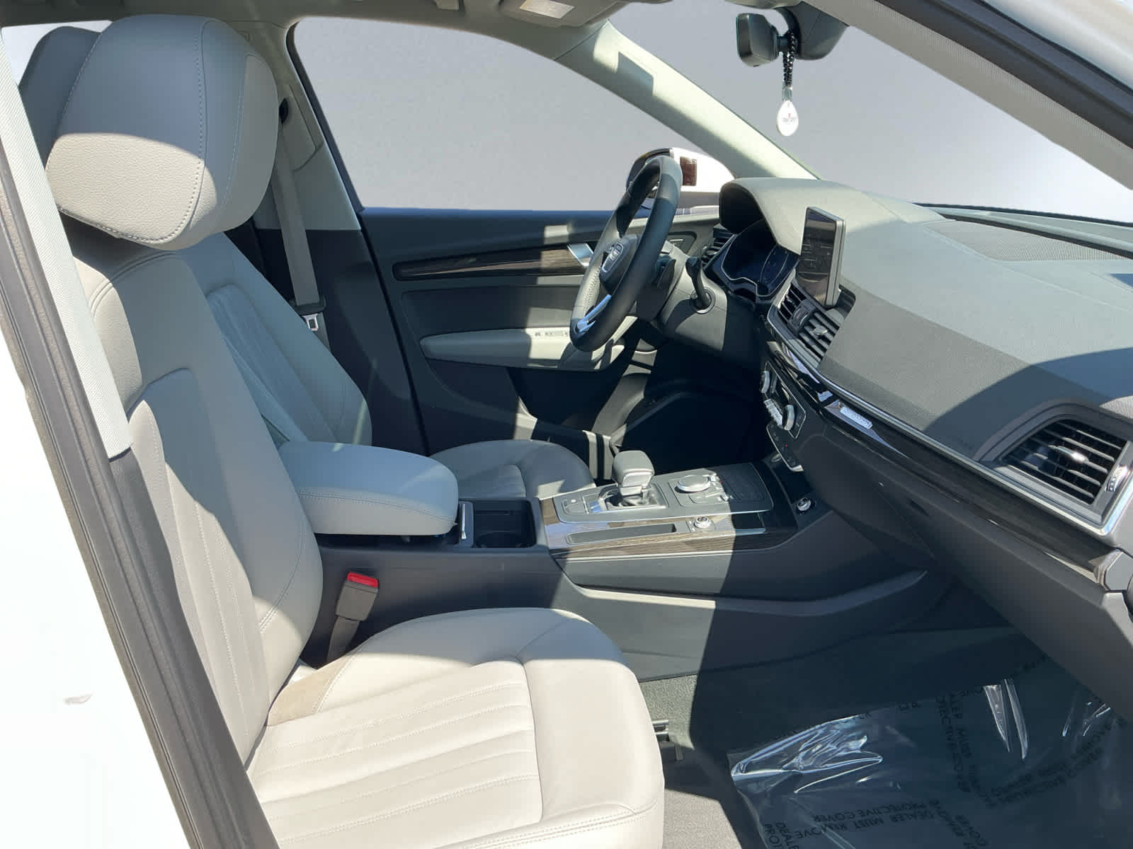 used 2018 Audi Q5 car, priced at $17,998
