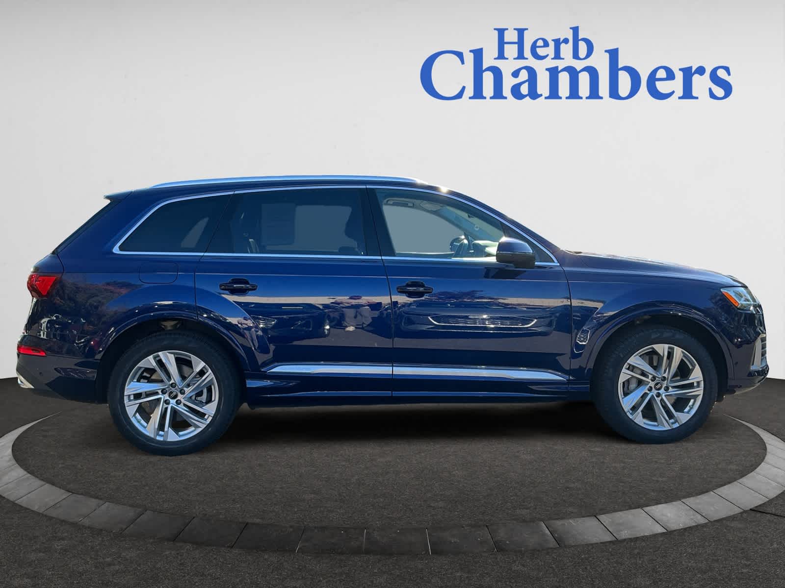 used 2022 Audi Q7 car, priced at $39,999