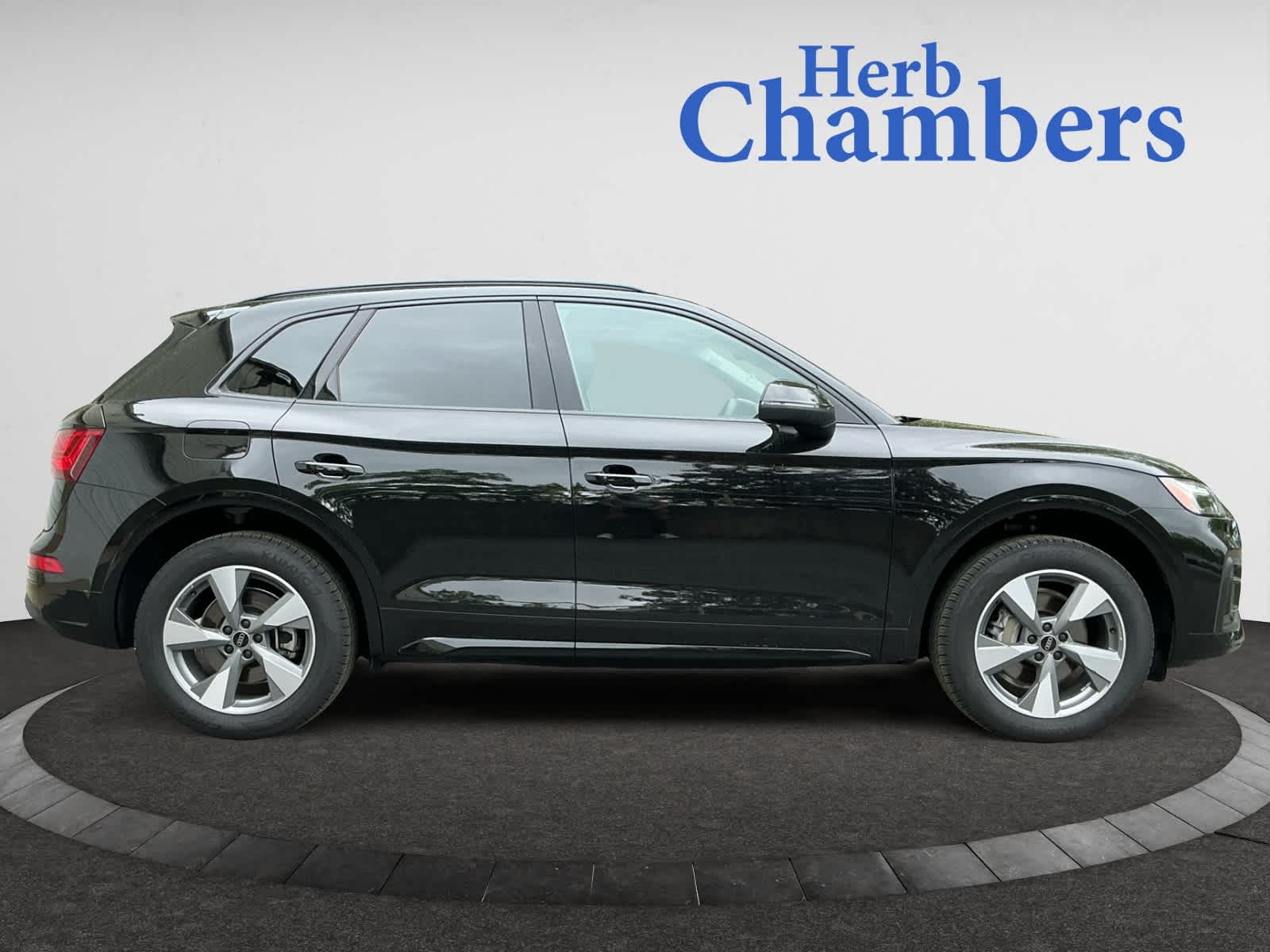 used 2025 Audi Q5 car, priced at $49,998