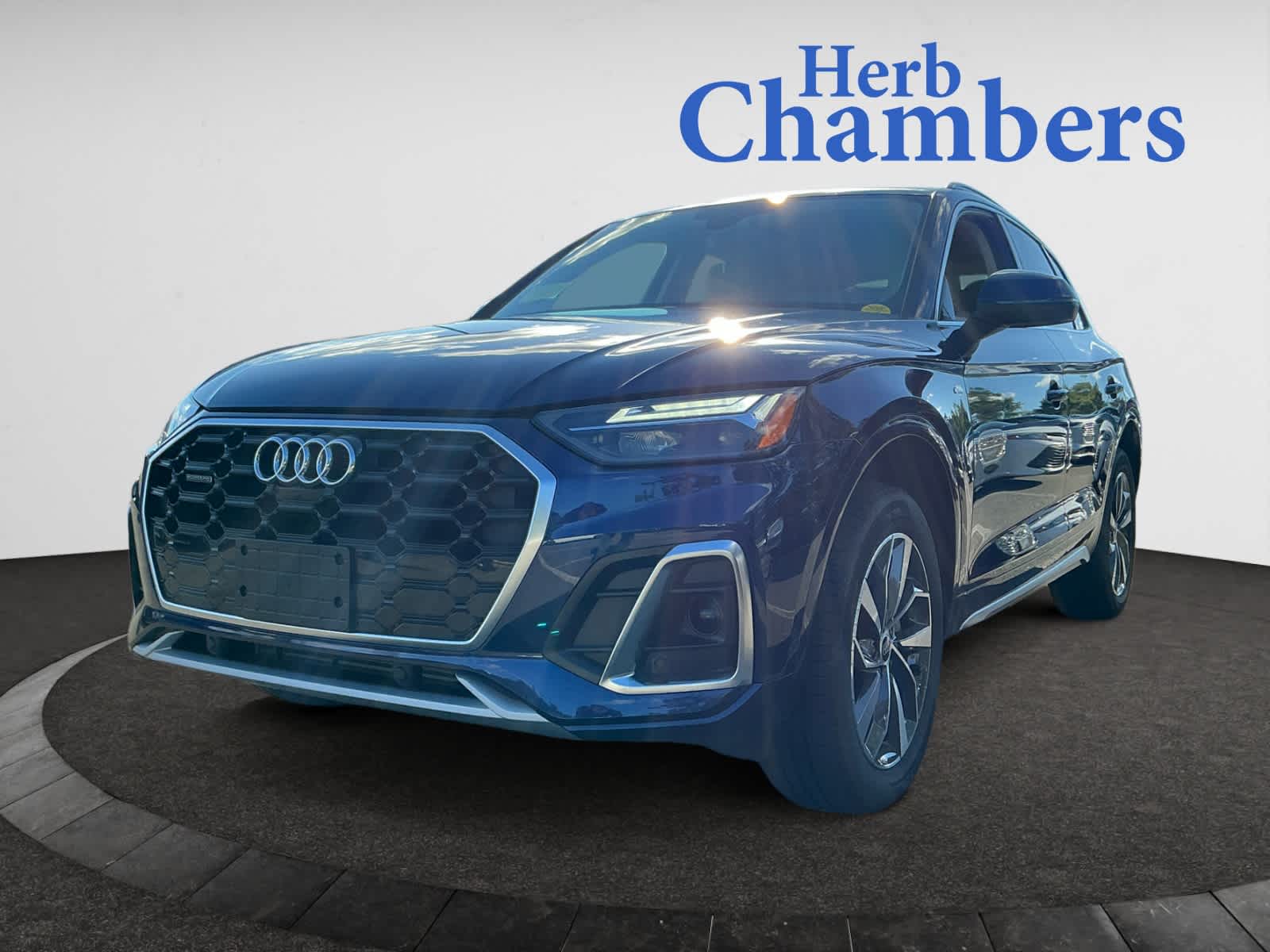 used 2024 Audi Q5 car, priced at $44,998