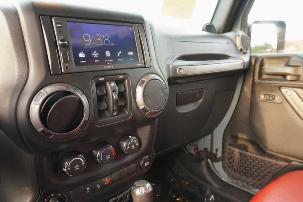 used 2014 Jeep Wrangler Unlimited car, priced at $17,998