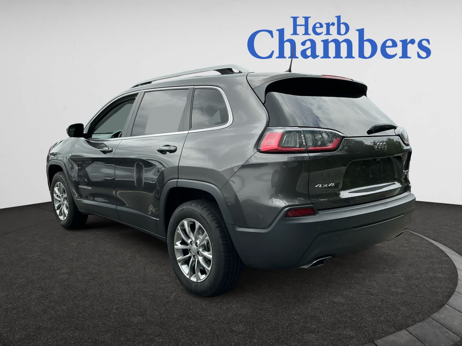 used 2019 Jeep Cherokee car, priced at $15,998