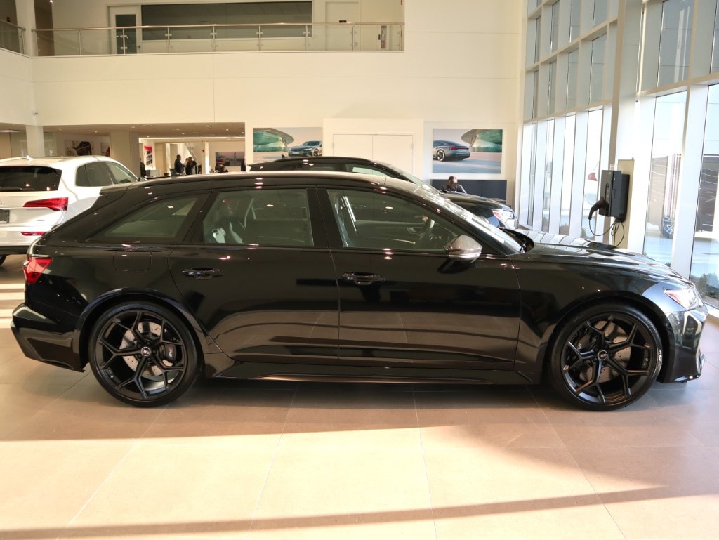 new 2024 Audi RS 6 Avant car, priced at $145,180