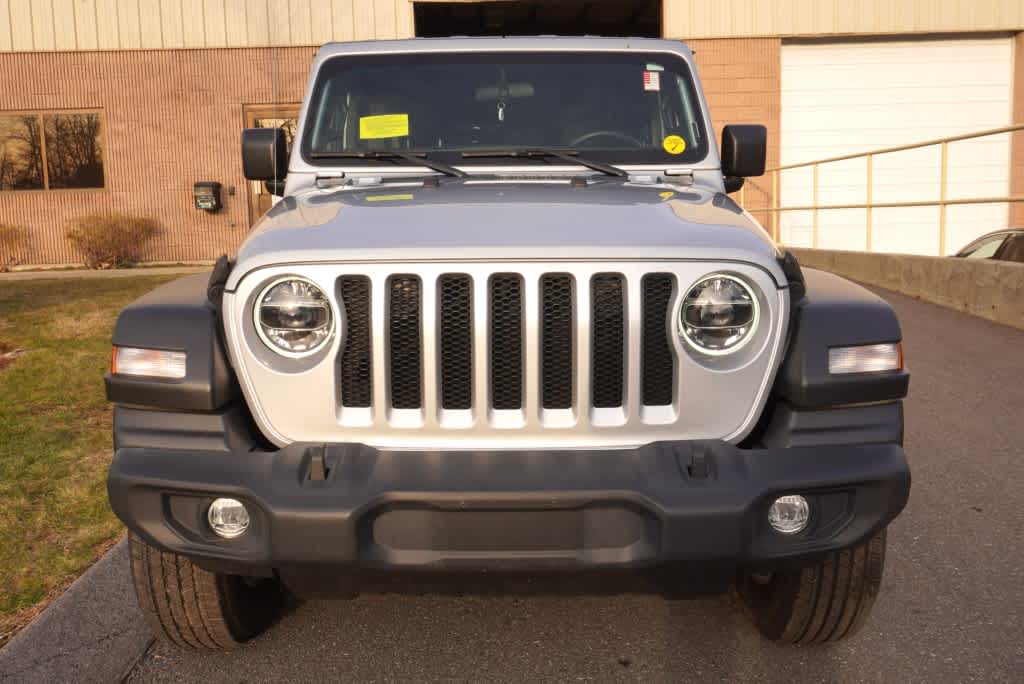 used 2022 Jeep Wrangler car, priced at $33,998