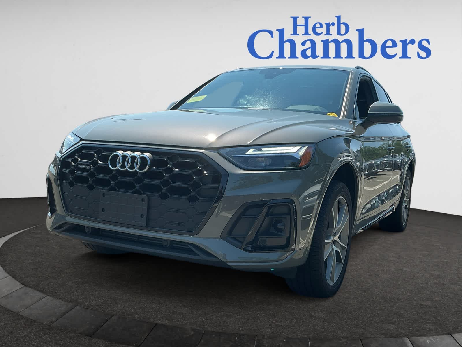 used 2025 Audi Q5 car, priced at $45,998