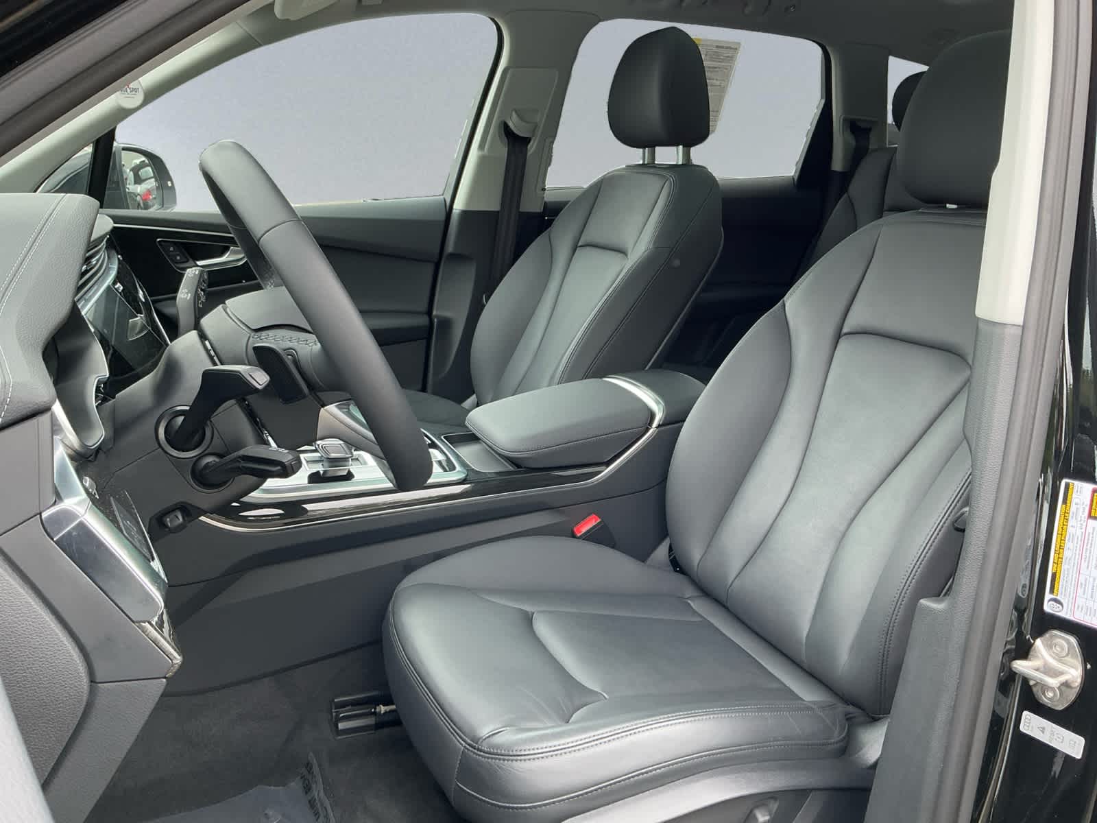 used 2023 Audi Q7 car, priced at $45,998