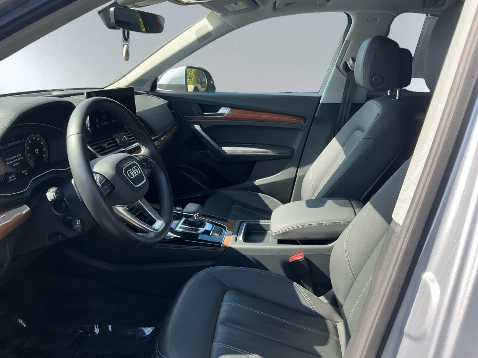 used 2022 Audi Q5 car, priced at $34,099