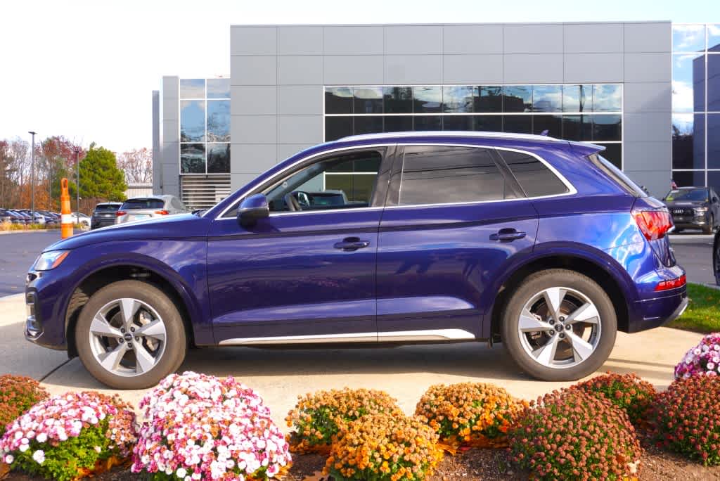 used 2024 Audi Q5 car, priced at $41,498