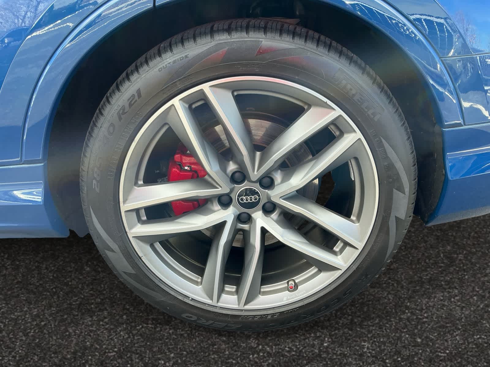 used 2025 Audi SQ7 car, priced at $93,998