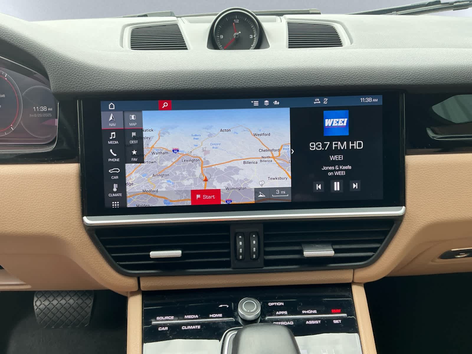 used 2020 Porsche Cayenne car, priced at $39,999