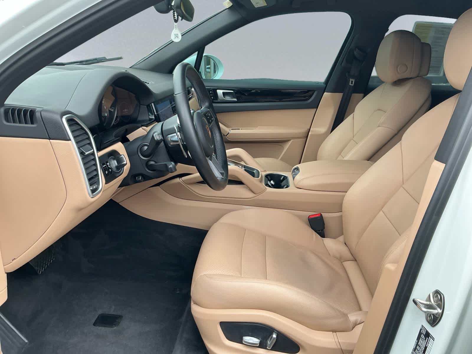 used 2020 Porsche Cayenne car, priced at $39,999