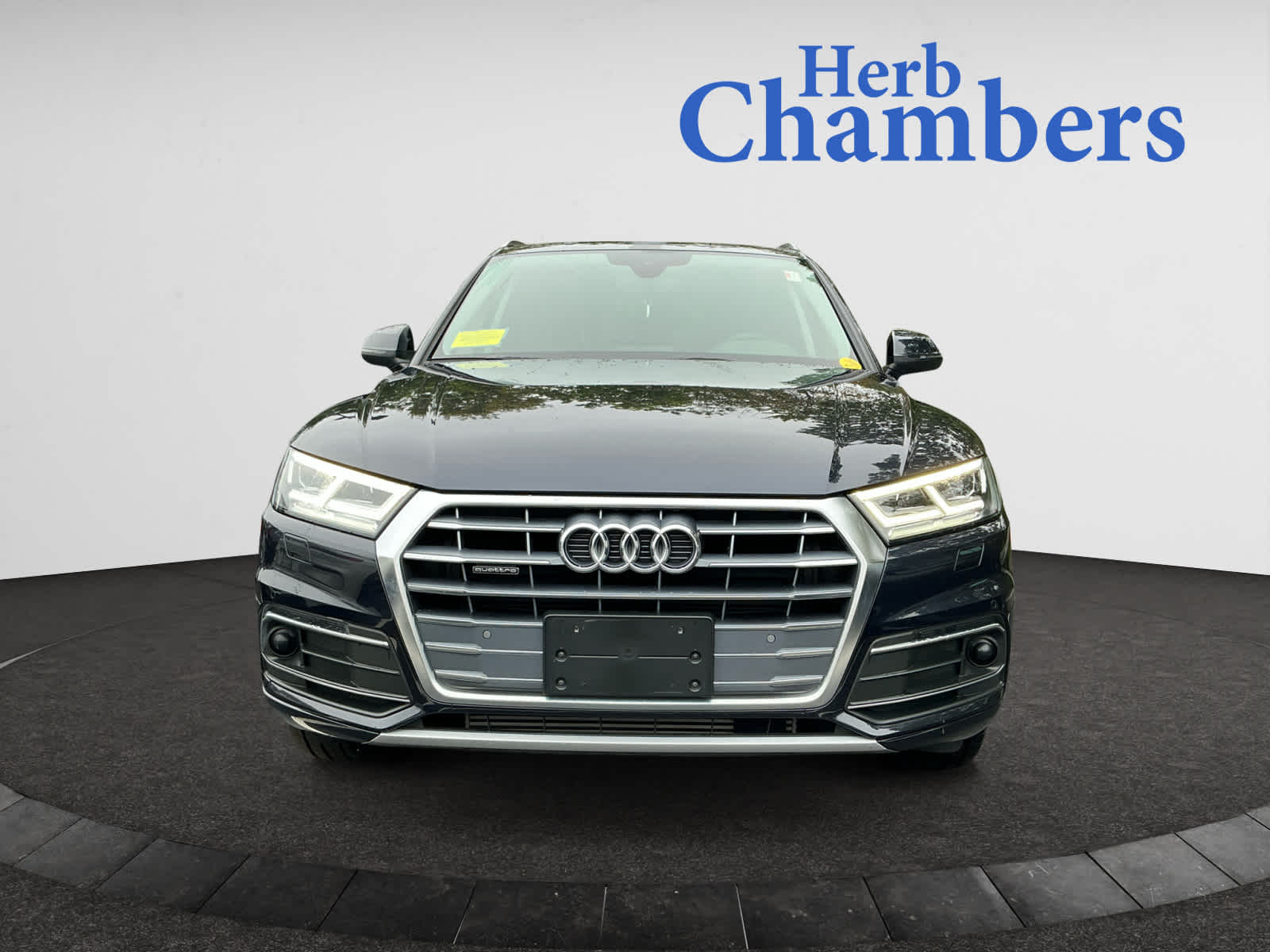 used 2020 Audi Q5 car, priced at $23,498