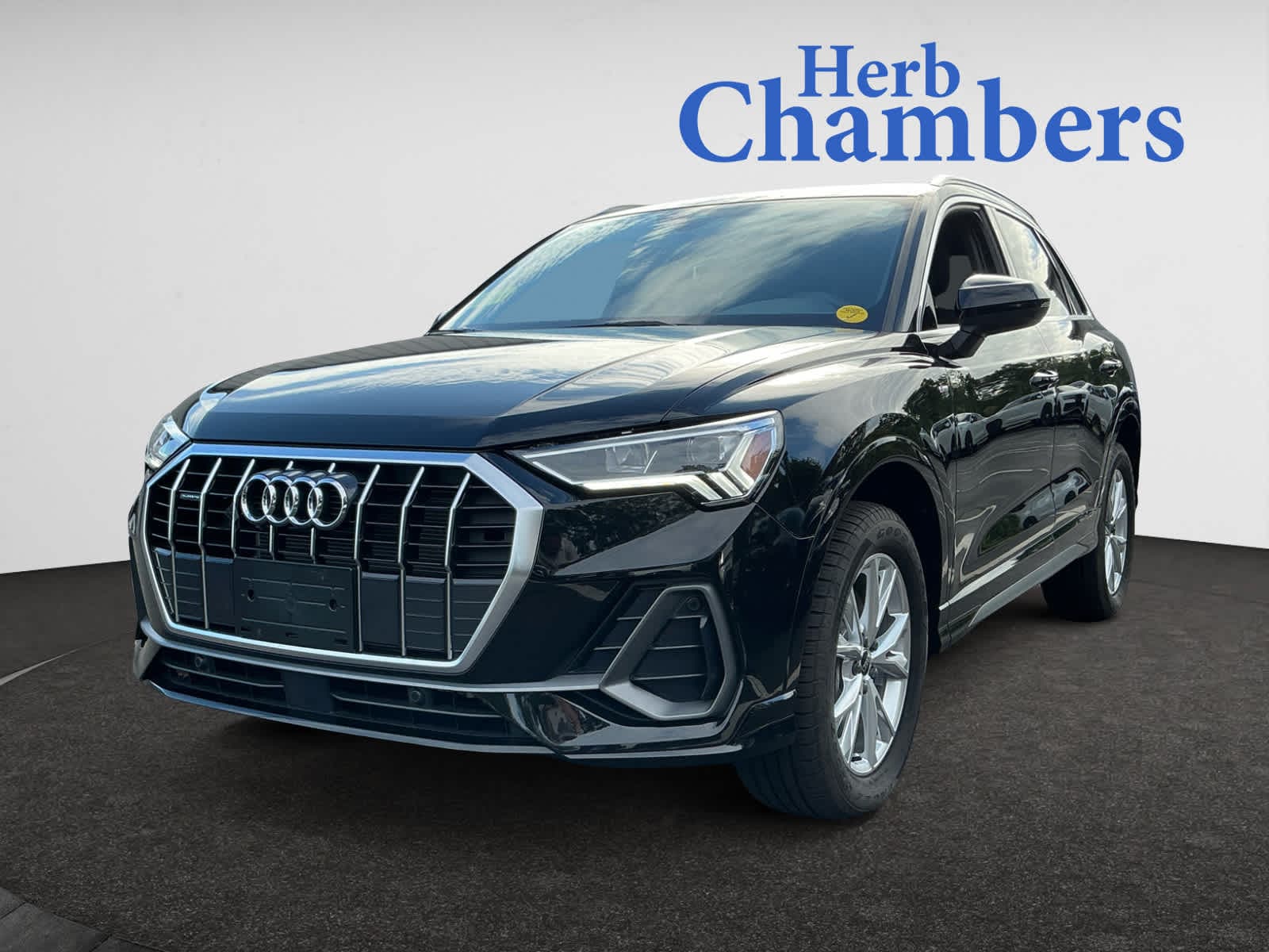used 2024 Audi Q3 car, priced at $35,498