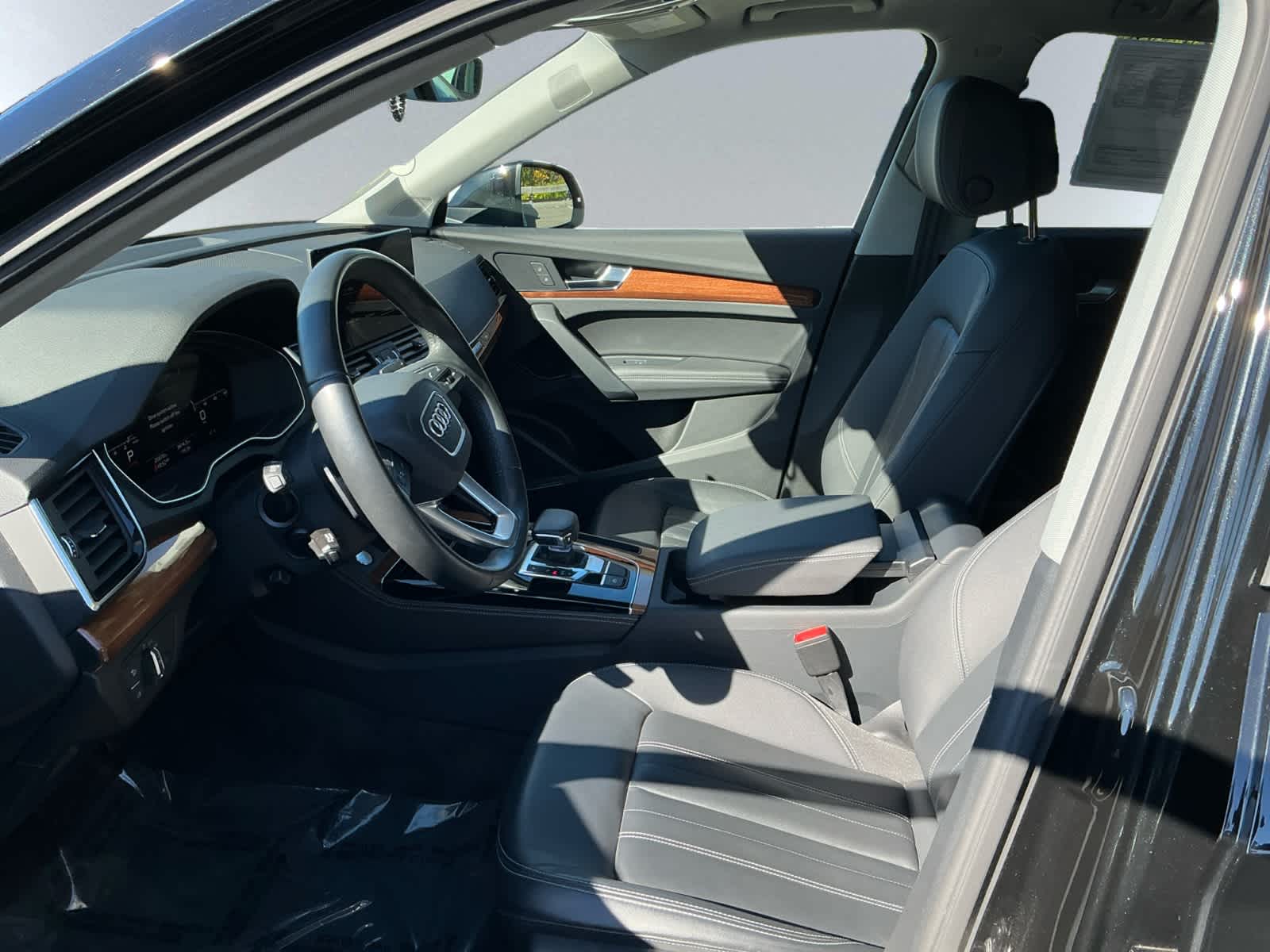 used 2023 Audi Q5 car, priced at $36,999