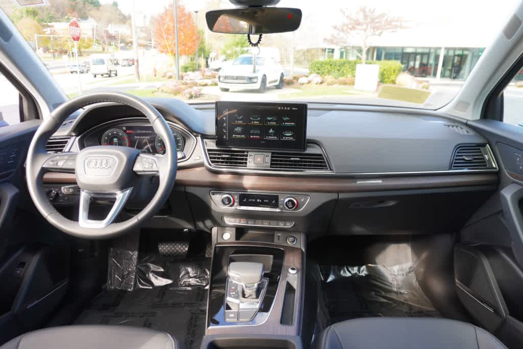 used 2024 Audi Q5 car, priced at $41,498