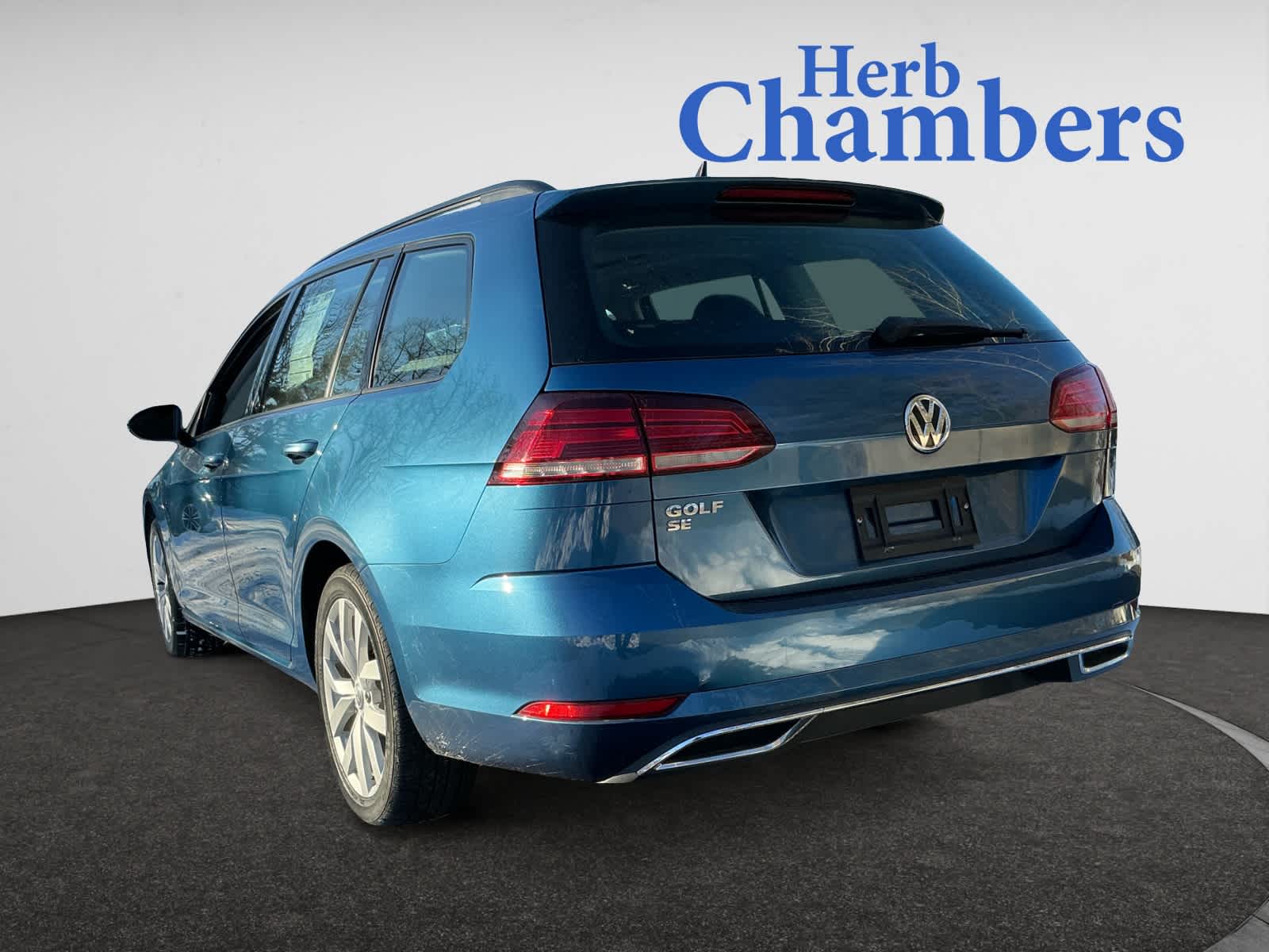 used 2019 Volkswagen Golf SportWagen car, priced at $18,198